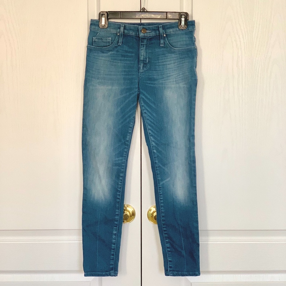 High Rise Blue Medium Wash Jeggings